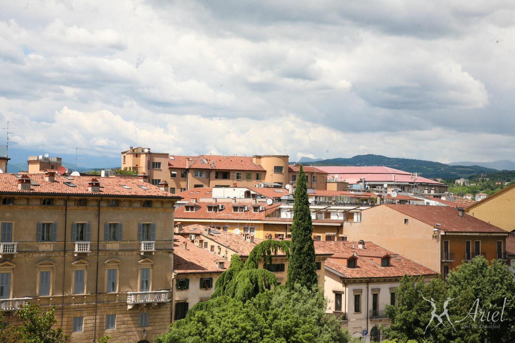 Ariel B&B Verona Buitenkant foto